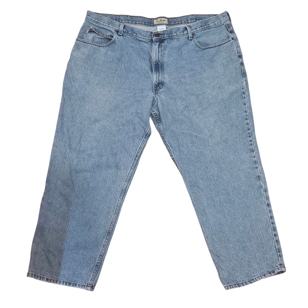 LL Bean Relaxed Fit Jeans Mens 44x28 Light Wash Blue Denim 100% Cotton 134770